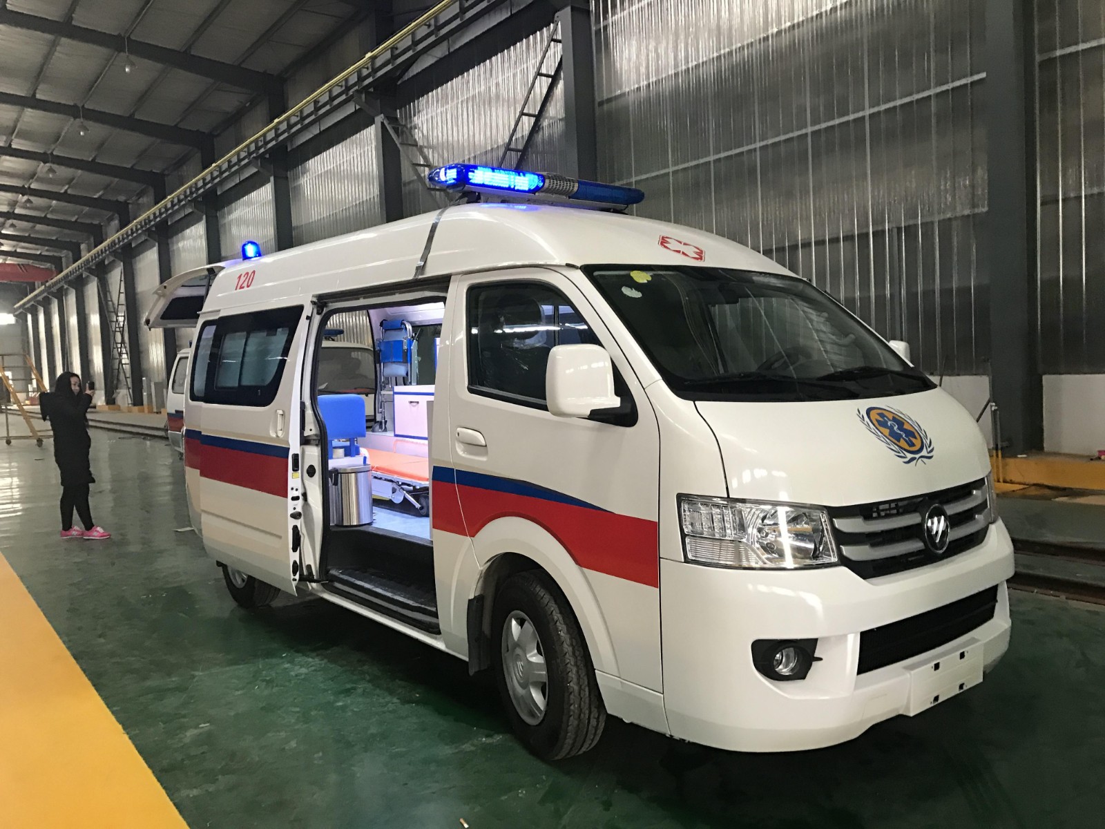 泸西县救护车转院
