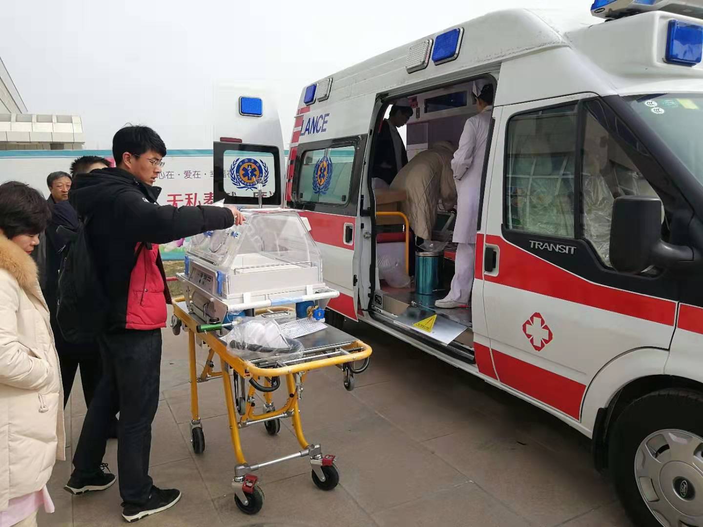 泸西县救护车转院